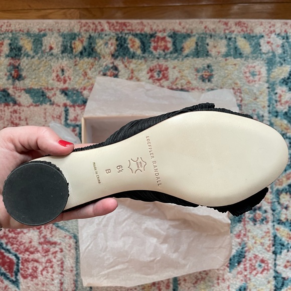 Loeffler Randall Emilia Pleated Knot Mule in Black Size 6.5 Never Before Worn - Picture 3 of 4